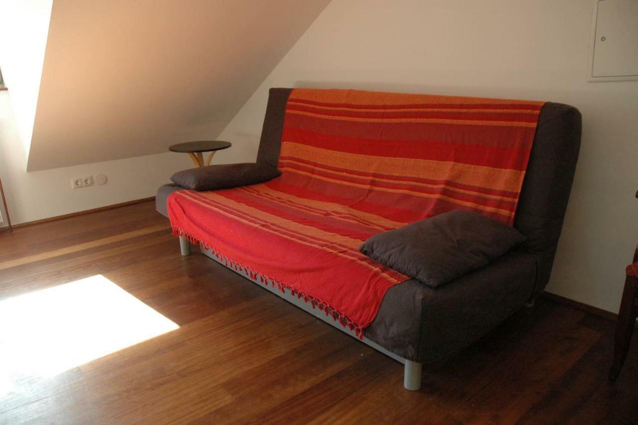 Ruhige, Grosse Ferienwohnung Am Muehlberg, Stadtrand Vienna Esterno foto