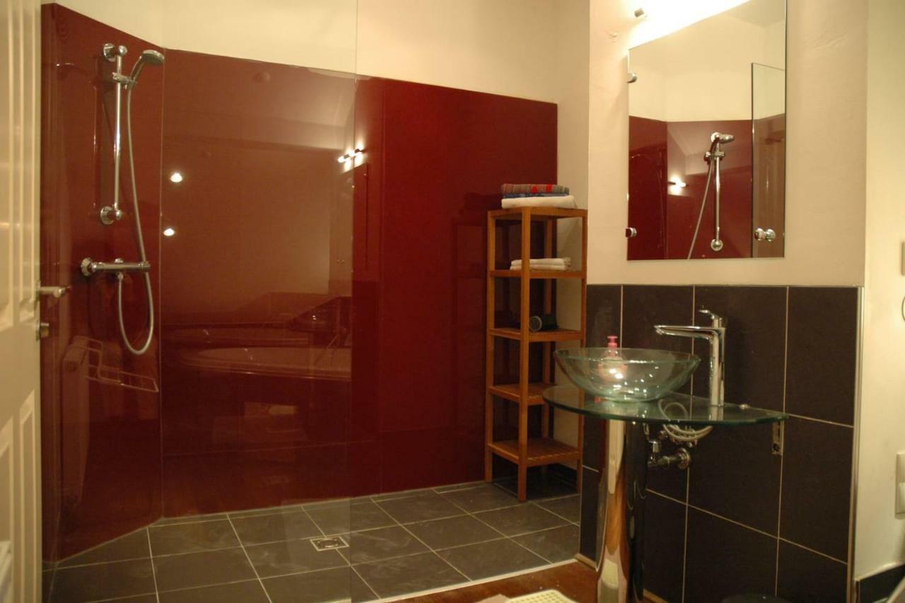 Ruhige, Grosse Ferienwohnung Am Muehlberg, Stadtrand Vienna Esterno foto